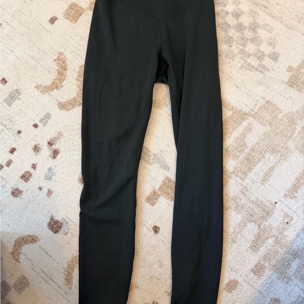 lululemon Align forest green size 4